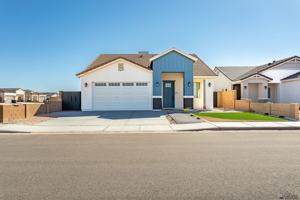 featured image of 3559 S Dana Dr