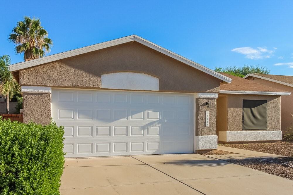3222 W Avior Dr - Photo 4 of 16