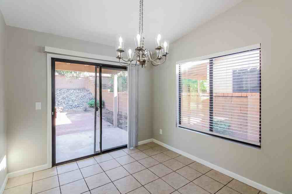 3222 W Avior Dr - Photo 6 of 16