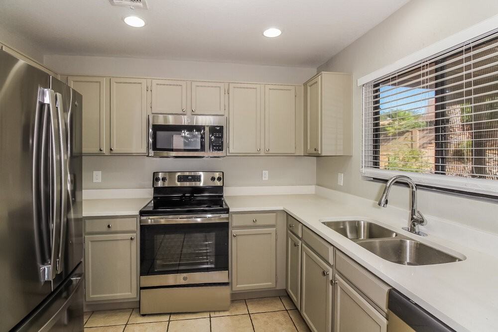3222 W Avior Dr - Photo 7 of 16