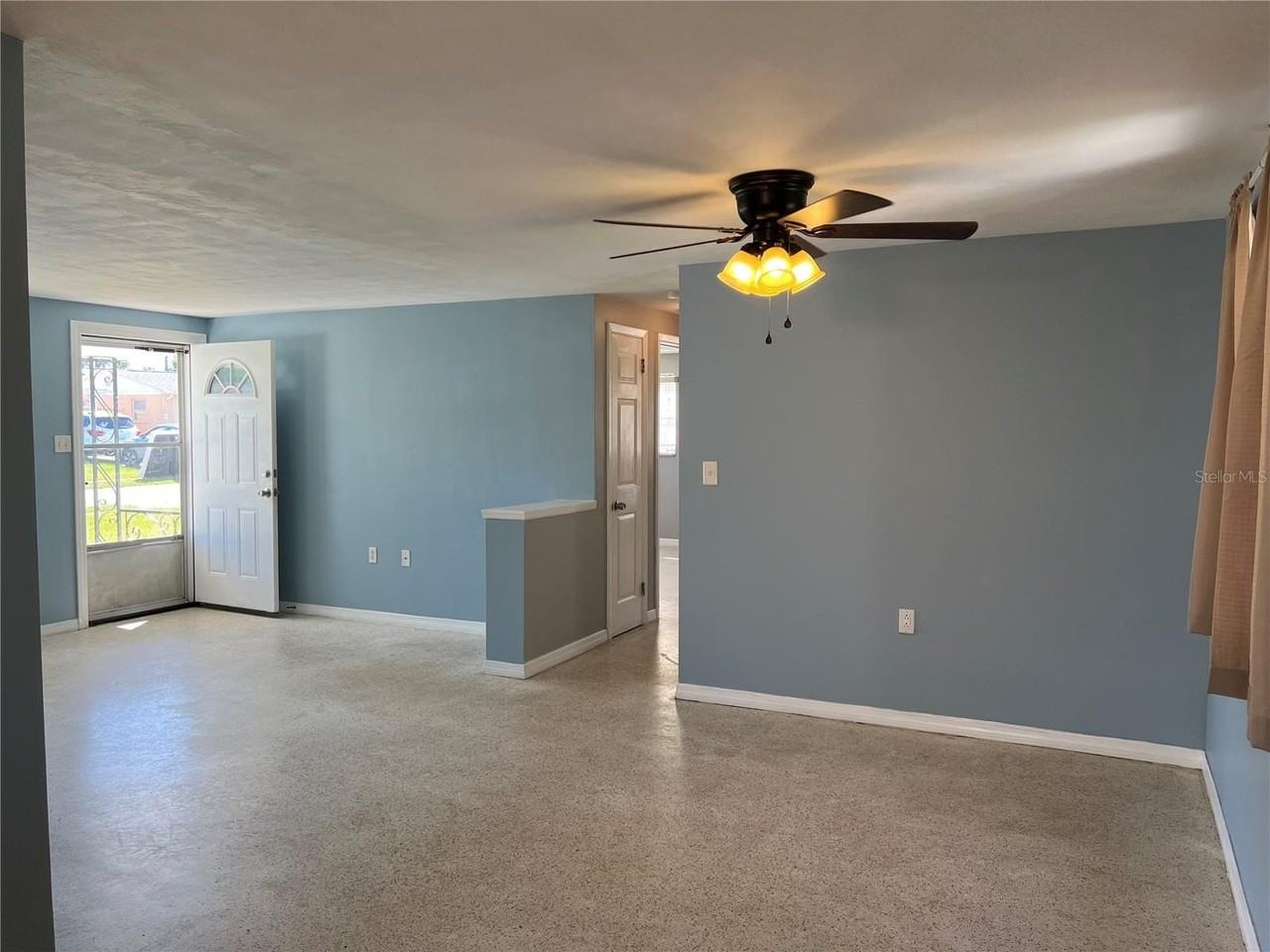 1253 Brightwell Dr - Photo 5 of 16