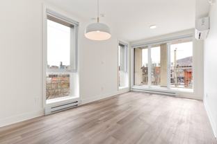 3965 Rue Saint-Dominique #C306 - Photo 1 of 1