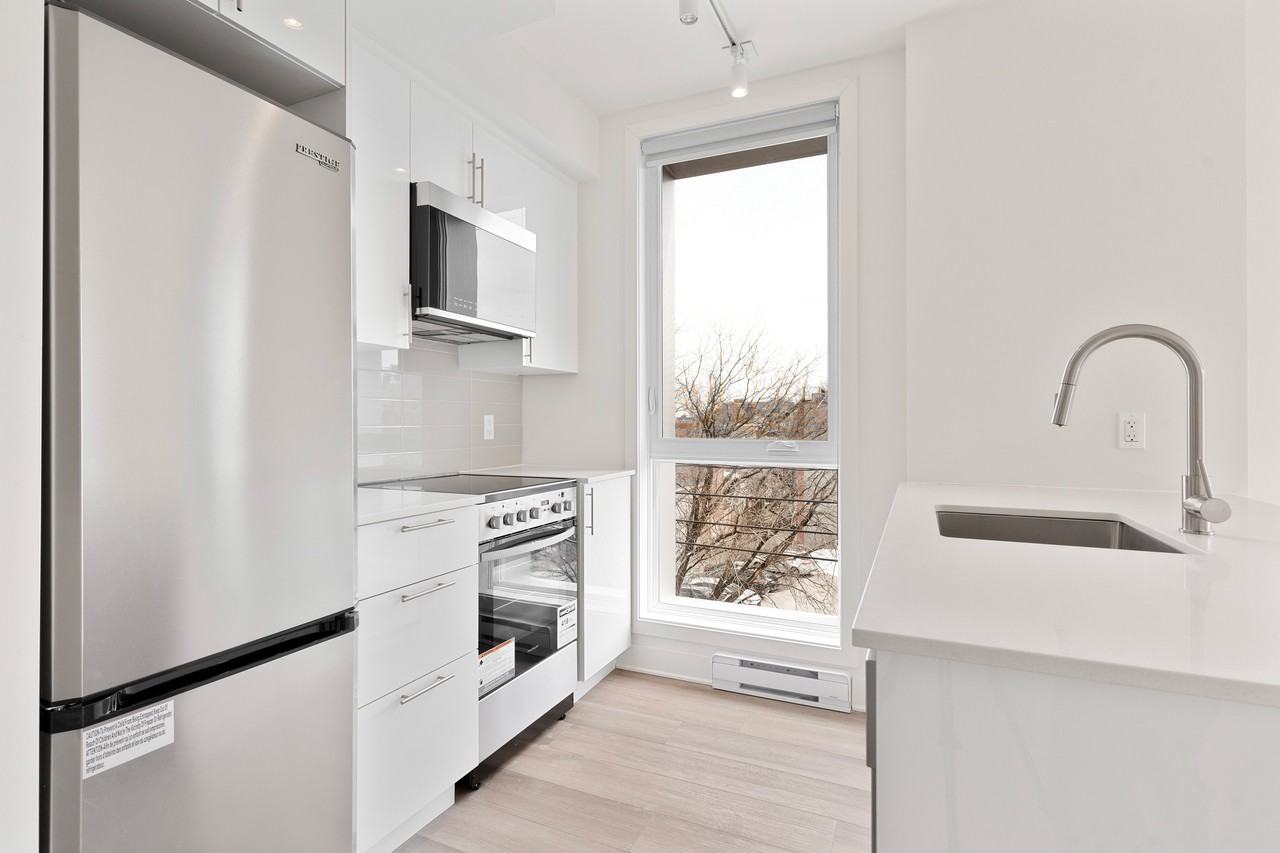 3965 Rue Saint-Dominique #C306 - Photo 2 of 12