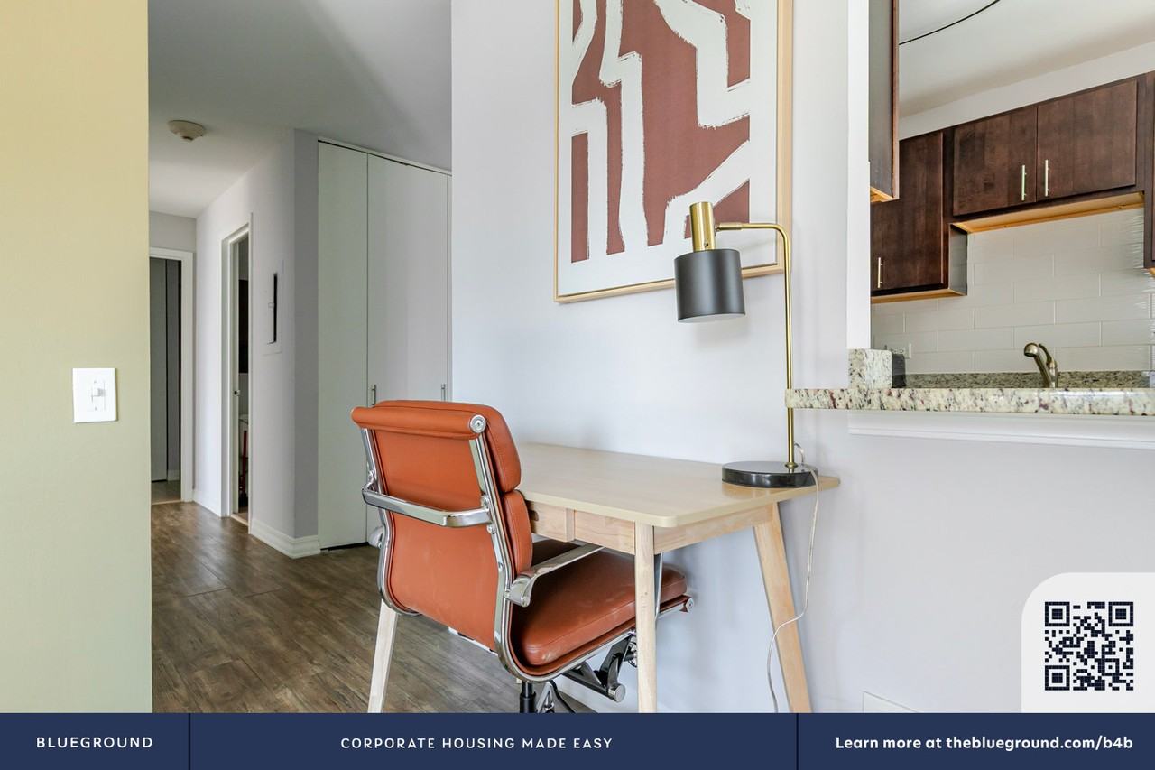 8 West Chestnut Street - Photo 6 of 24