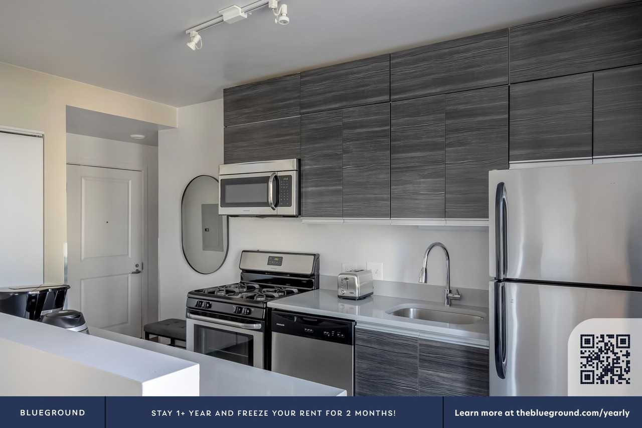 30 East Roosevelt Road - Photo 7 of 22