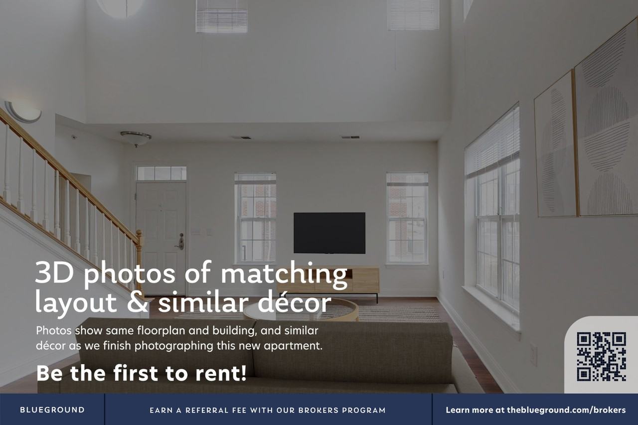 152 Shipyard Drive - Photo 4 of 16