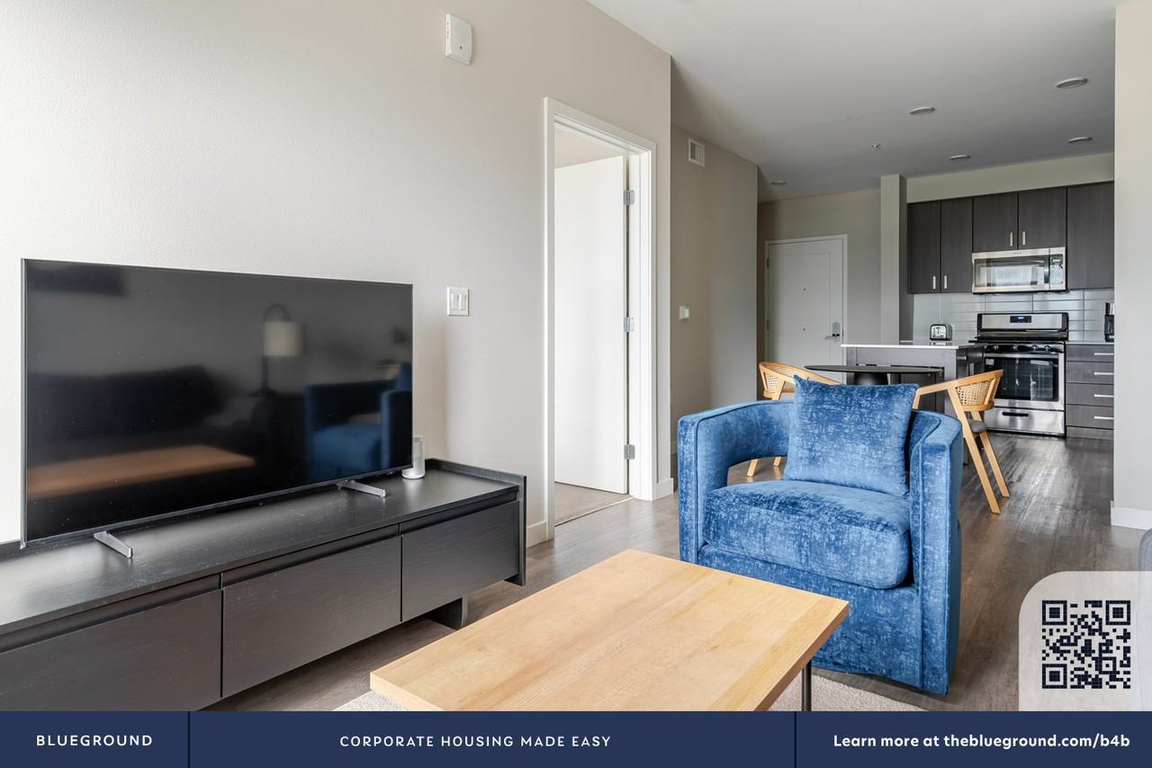 3560 Rambla Pl #1948 - Photo 6 of 49