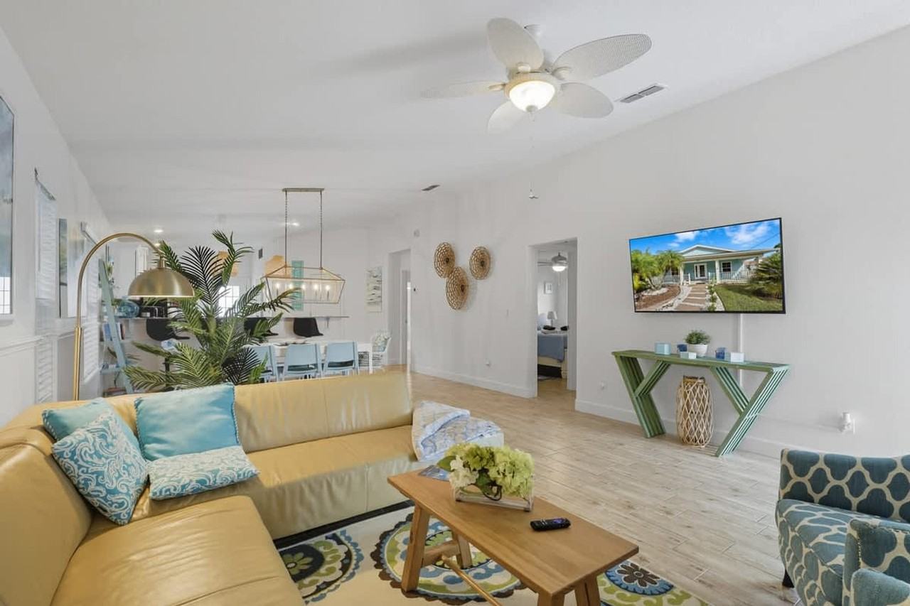 27 Malacompra Rd #1261612P - Photo 4 of 50