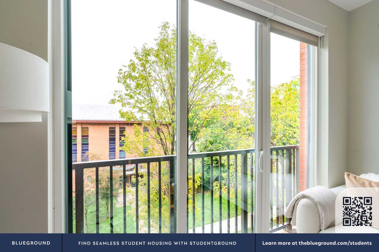 60 I Street Southwest - Photo 7 of 40