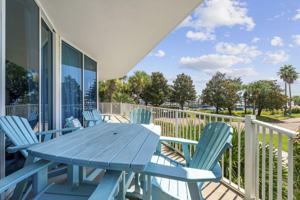 featured image of 27800 Canal Rd