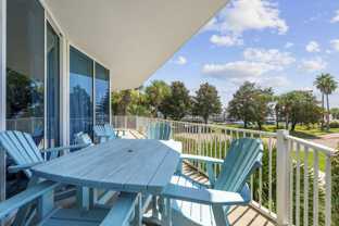 27800 Canal Rd - Photo 1 of 1