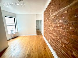 featured image of 446 W 164th St #22