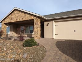 featured image of 3057 Trail Walk