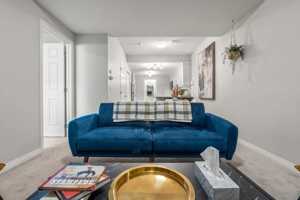 featured image of 78 Lucas Cres Nw