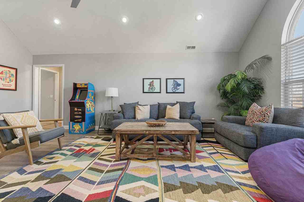 403 Willington Ln #1309794P - Photo 2 of 34