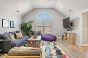 featured image of 403 Willington Ln