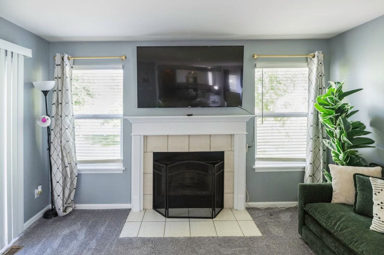 784 Long Island Cir #1310537P - Photo 4 of 50