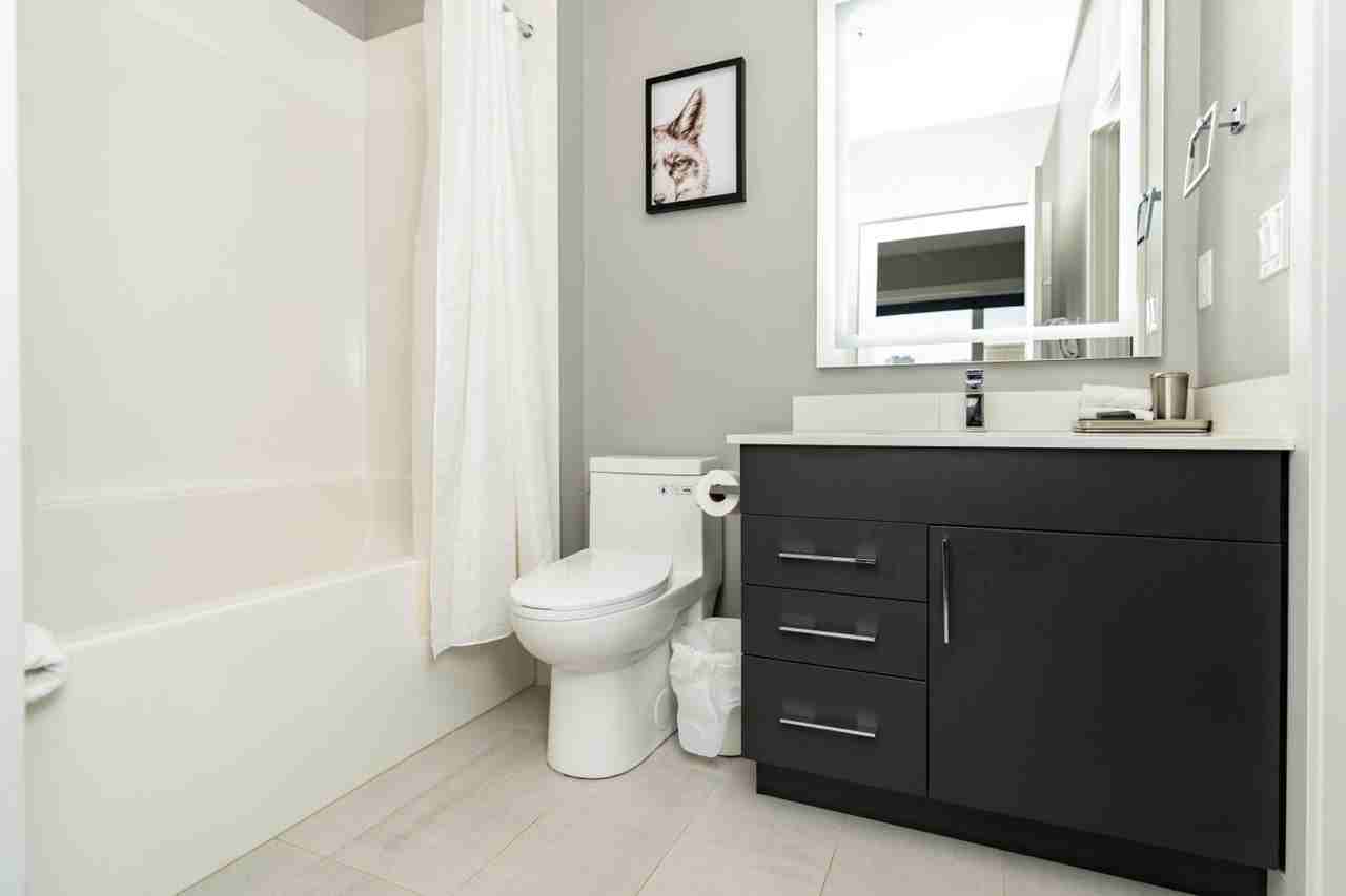 11303 105 Ave Nw #1310523P - Photo 6 of 12