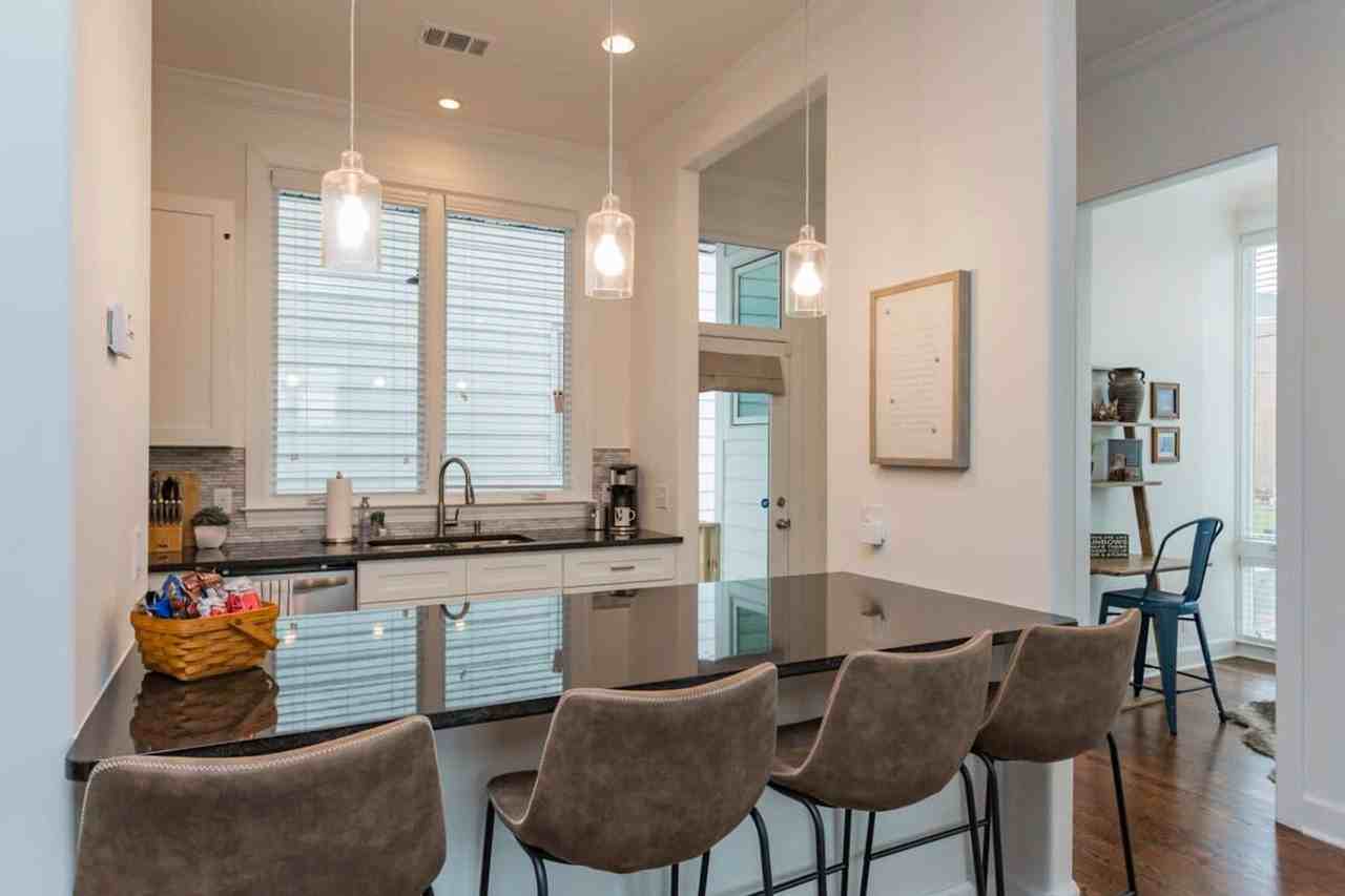 814 Smiley St #1312372P - Photo 7 of 25