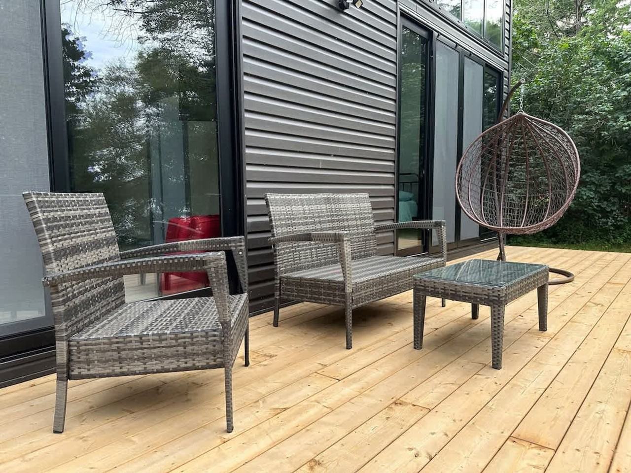 16 Englewood Lane #1314819P - Photo 3 of 35