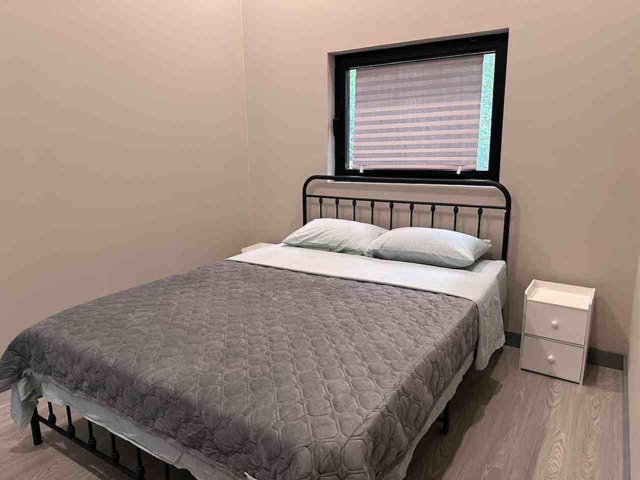 16 Englewood Lane #1314819P - Photo 6 of 35