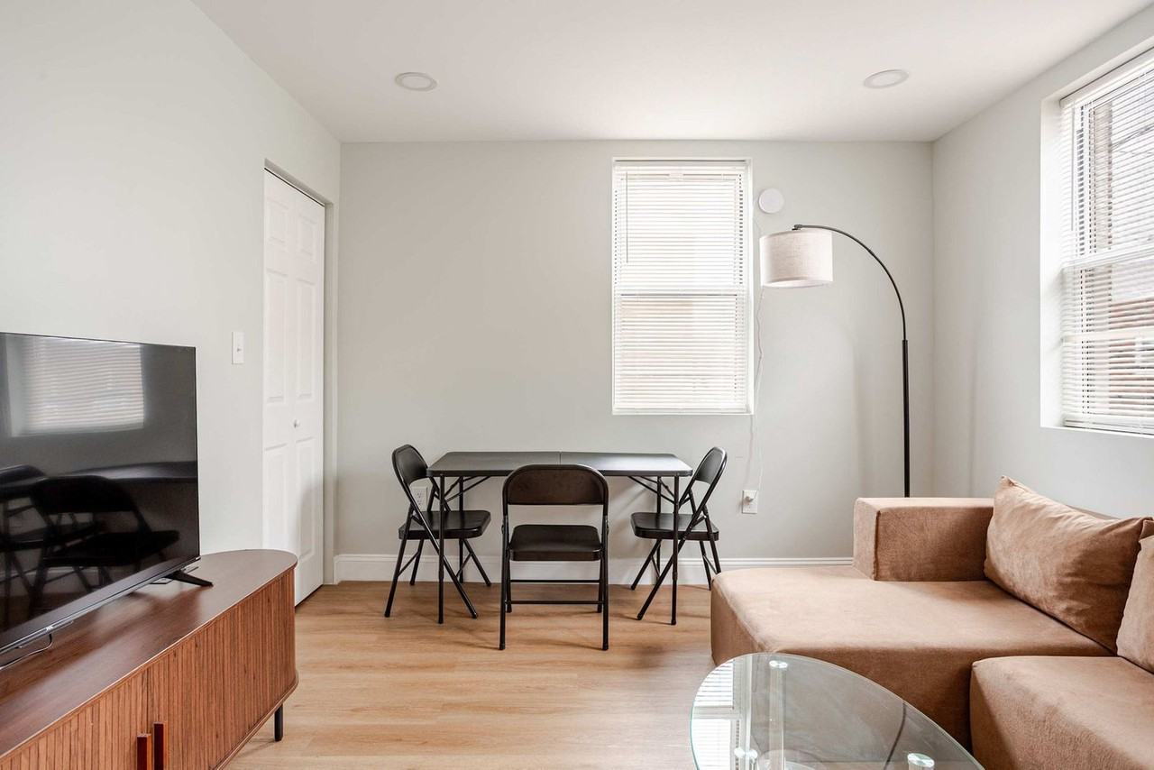 1816 South 9th Street - Photo 3 of 62