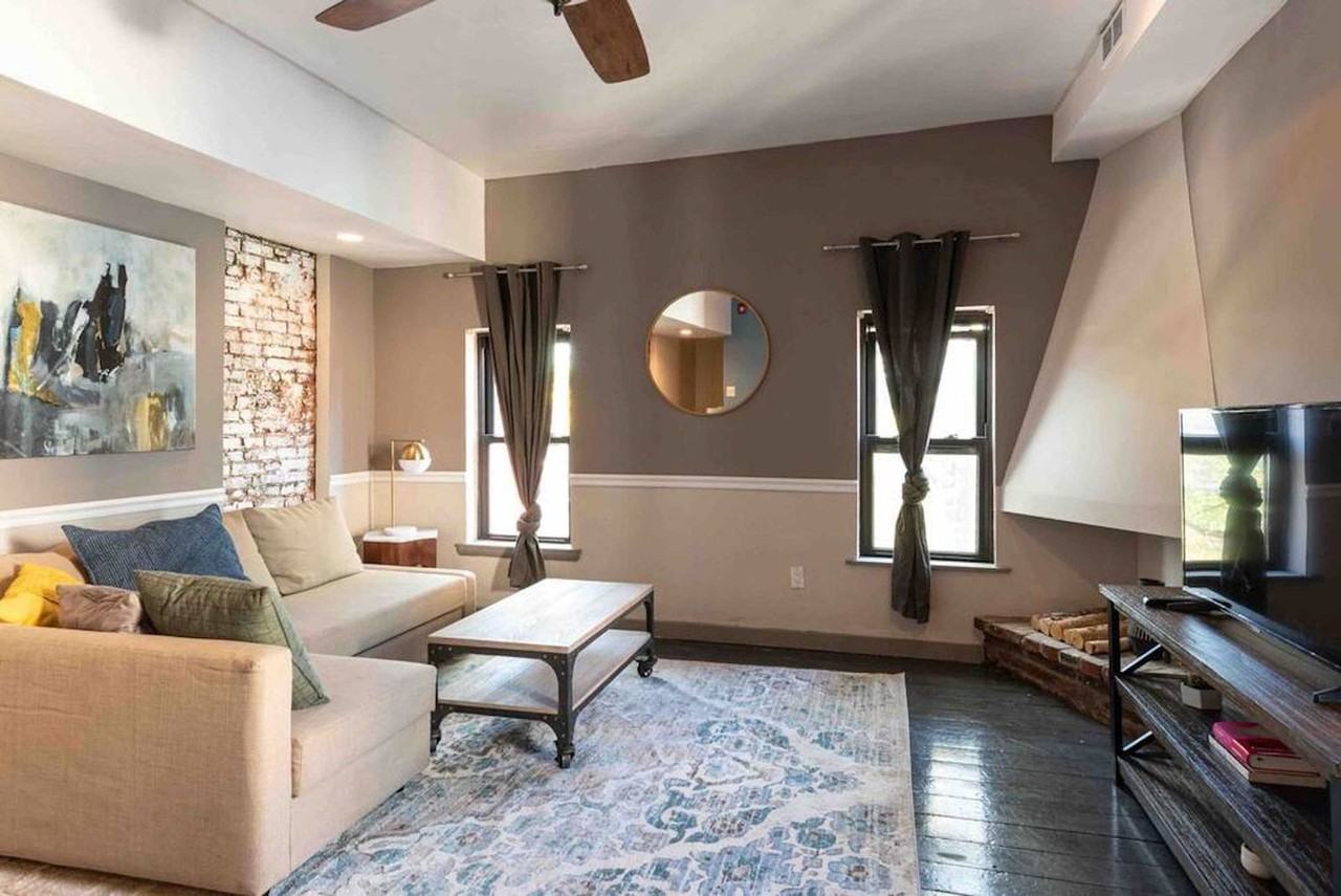 1136 Rodman St #1314941P - Photo 2 of 32