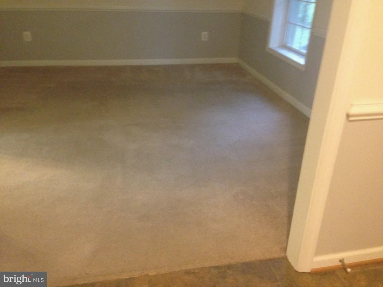 10316 Royal Road - Photo 2 of 46