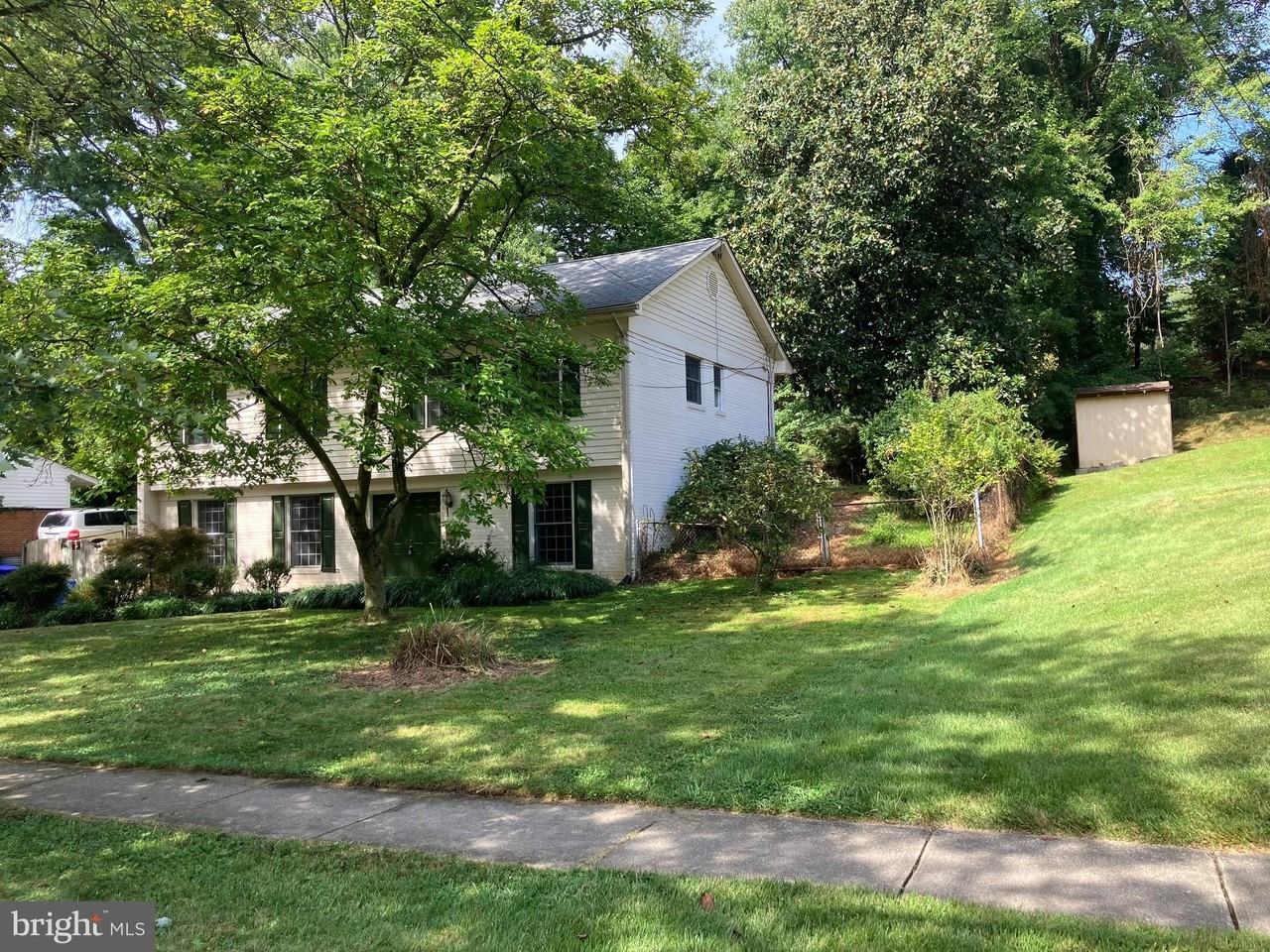 10316 Royal Road - Photo 7 of 46