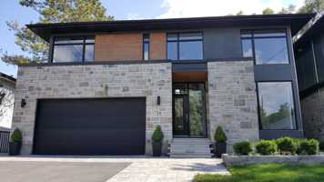 featured image of 24 Rossland Avenue