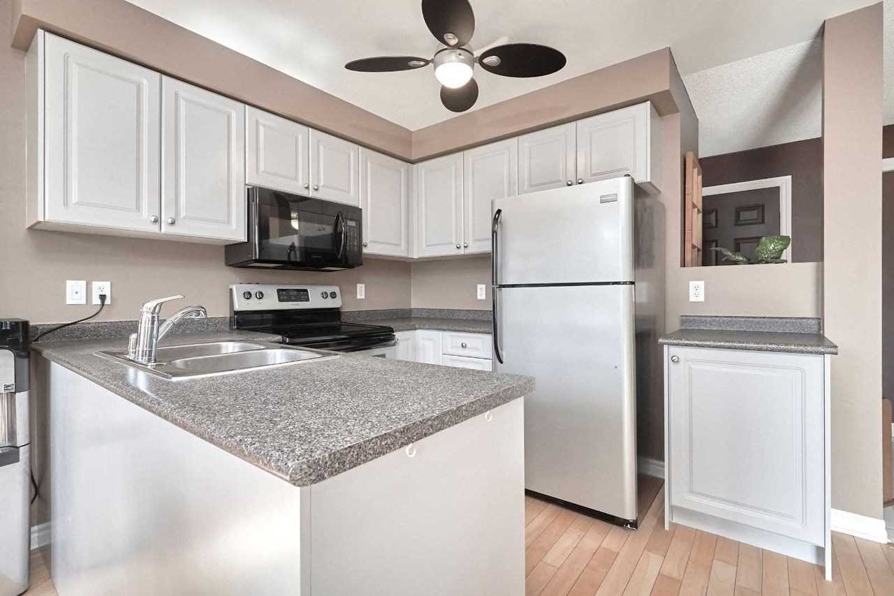 41 Darcel Crescent - Photo 2 of 13