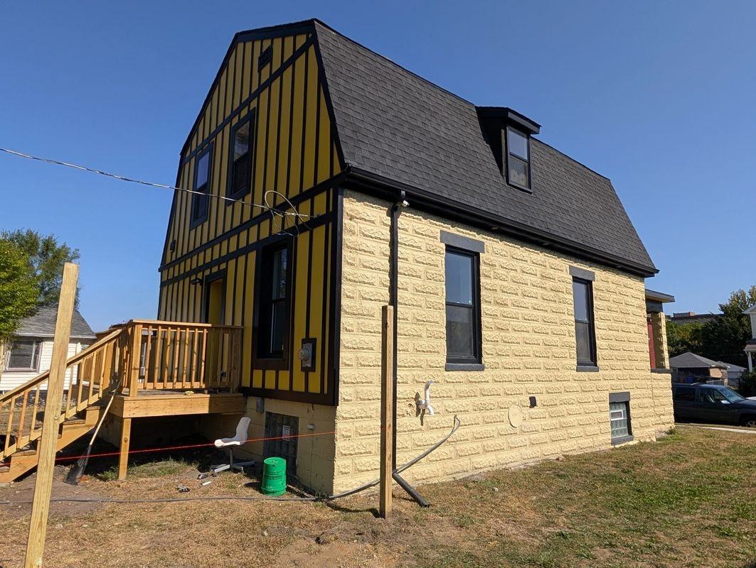 7377 Melrose Street - Photo 6 of 41