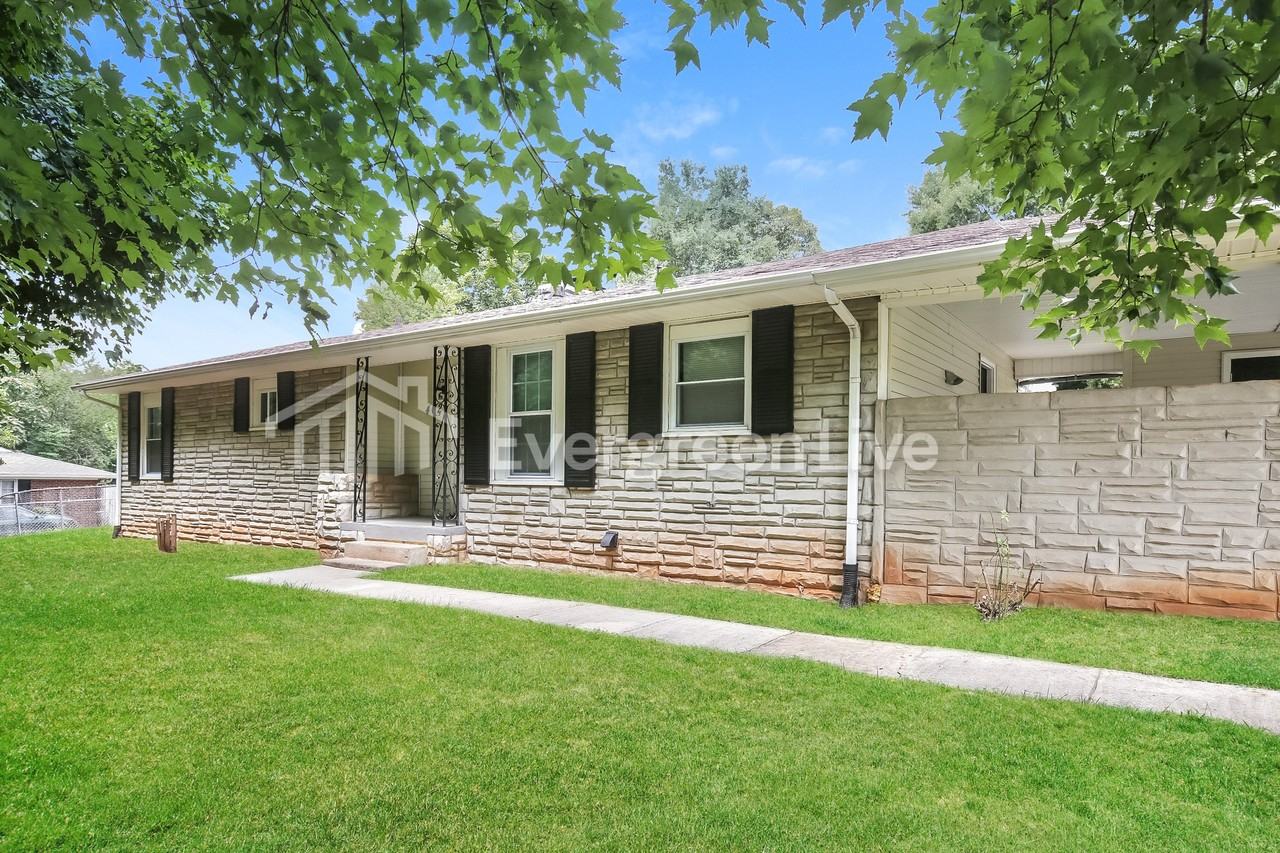 4021 Avera Ave - Photo 3 of 16