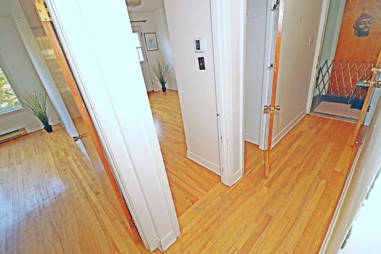 3509 Rue Soubirous - Photo 4 of 14