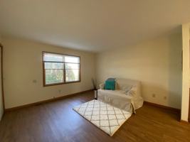 featured image of 214 Stonewall Ct