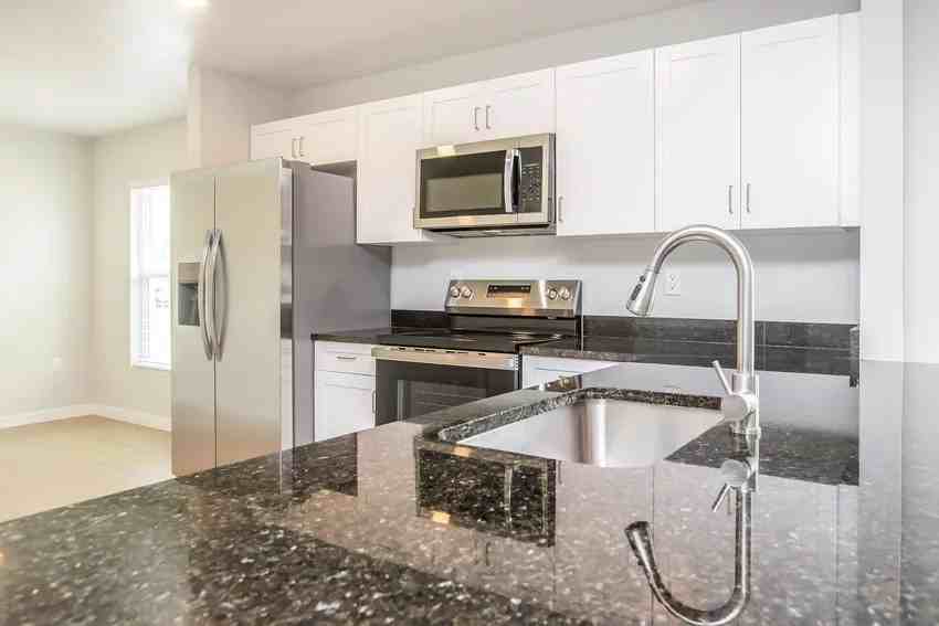 Sandcastle Manor - Photo 2 of 29