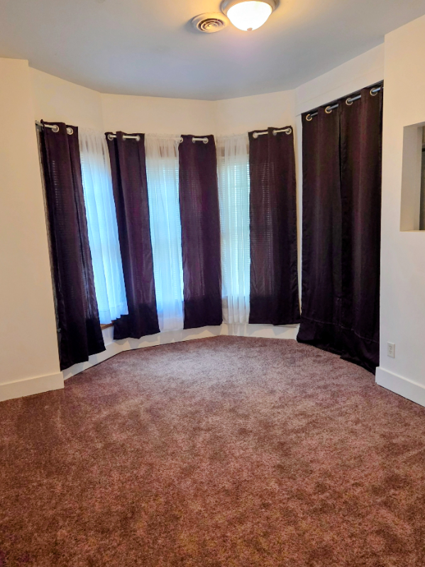 25 Lexington Ave - Photo 3 of 16