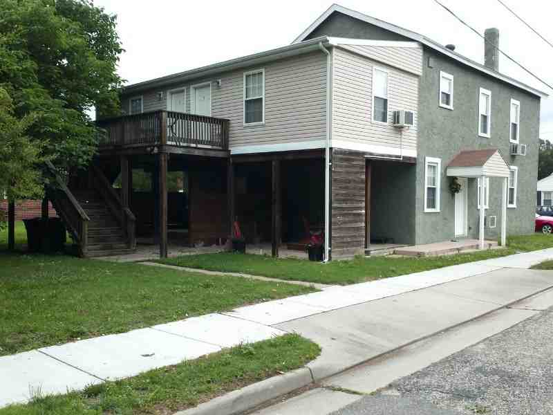 1203 Kirby Street #D - Photo 3 of 17