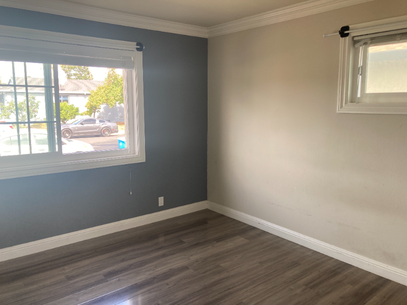 1822 Eisenhower Dr #1 - Photo 3 of 16