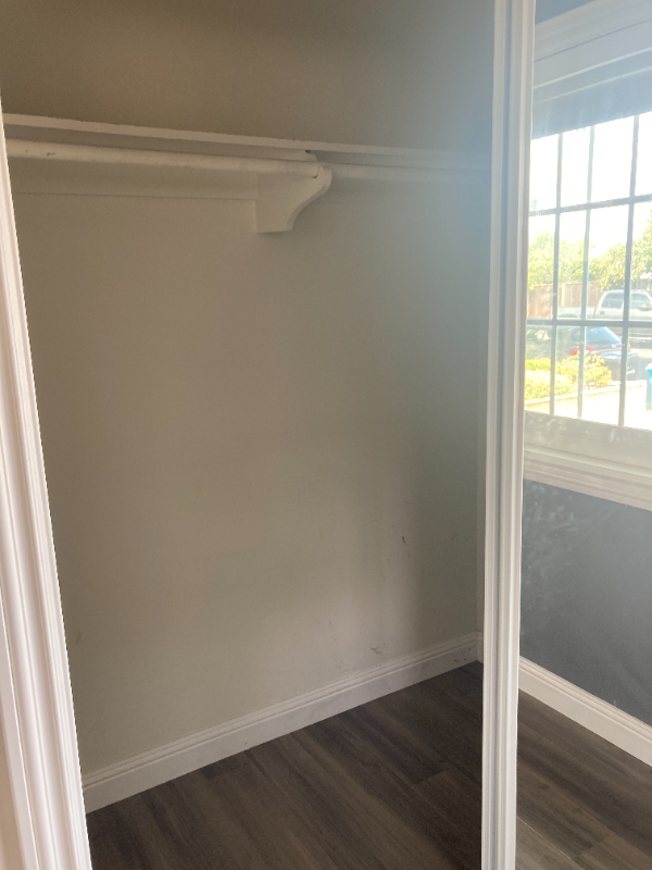 1822 Eisenhower Dr #1 - Photo 6 of 16