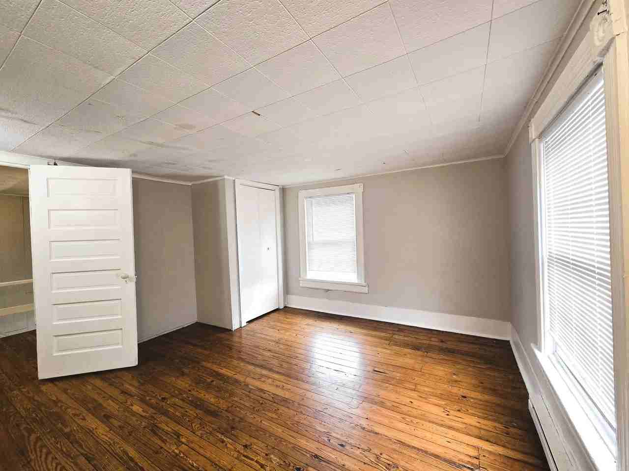 2239 Cobbs St - Photo 3 of 21