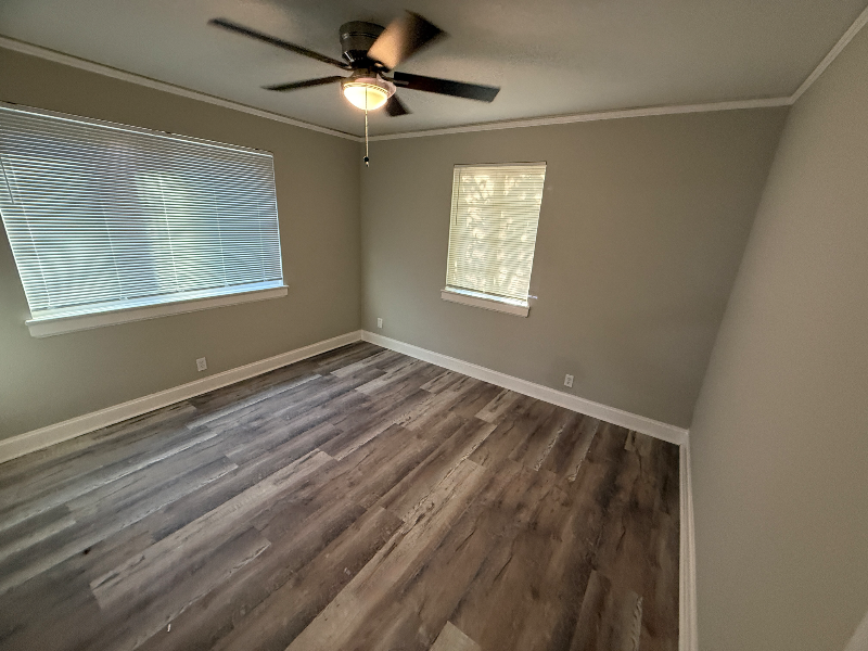 2727 Pelzer Avenue - Photo 7 of 15