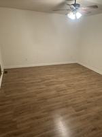 featured image of 309 Vine Ave #4