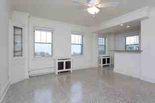 921 N Marshall St #303 - Photo 1 of 1