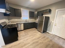 featured image of 90 W 28th St #1