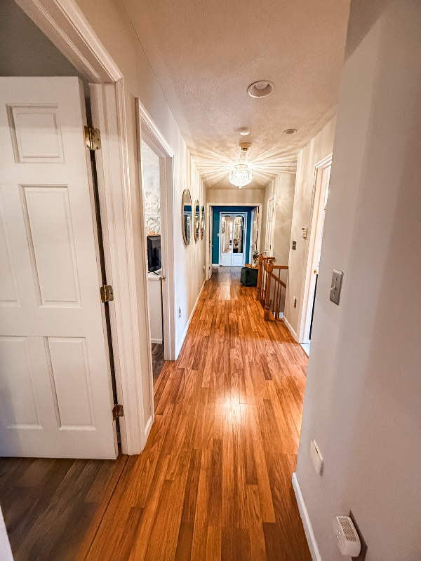 102 Longfellow Close - Photo 3 of 22