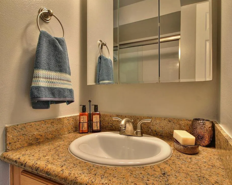 121 Massol Ave #309 - Photo 2 of 15