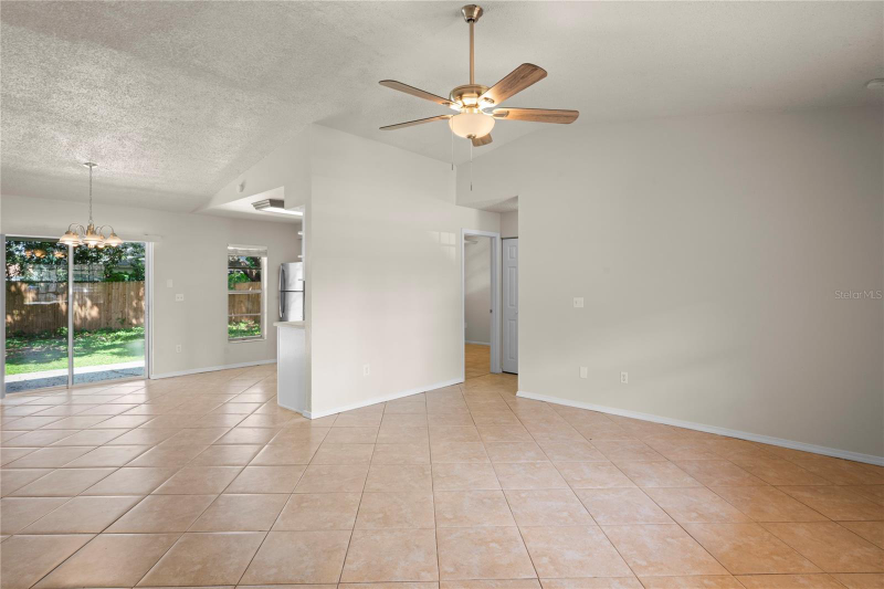 4932 Hi Vista Circle - Photo 6 of 20