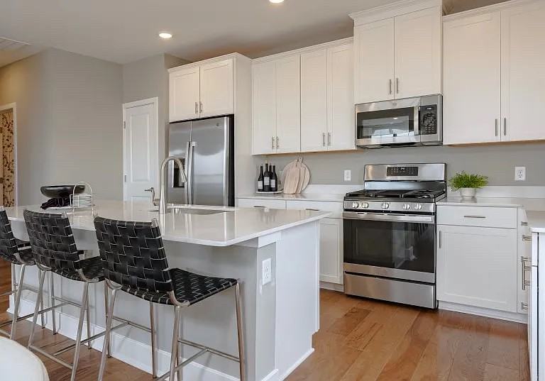 106 Leona Stewart Ln - Photo 3 of 18