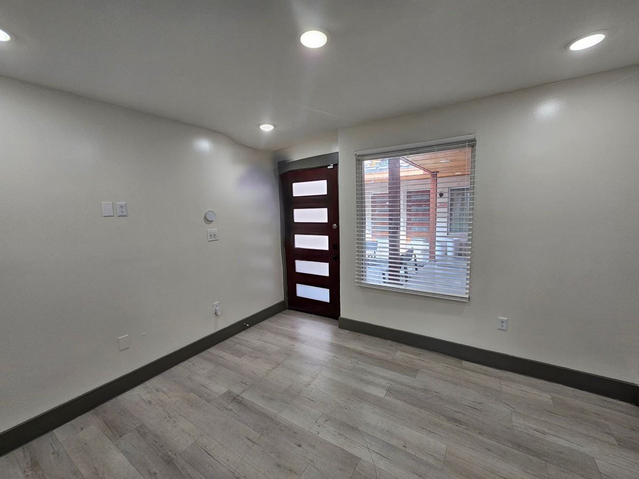 The Chloe - Photo 6 of 29